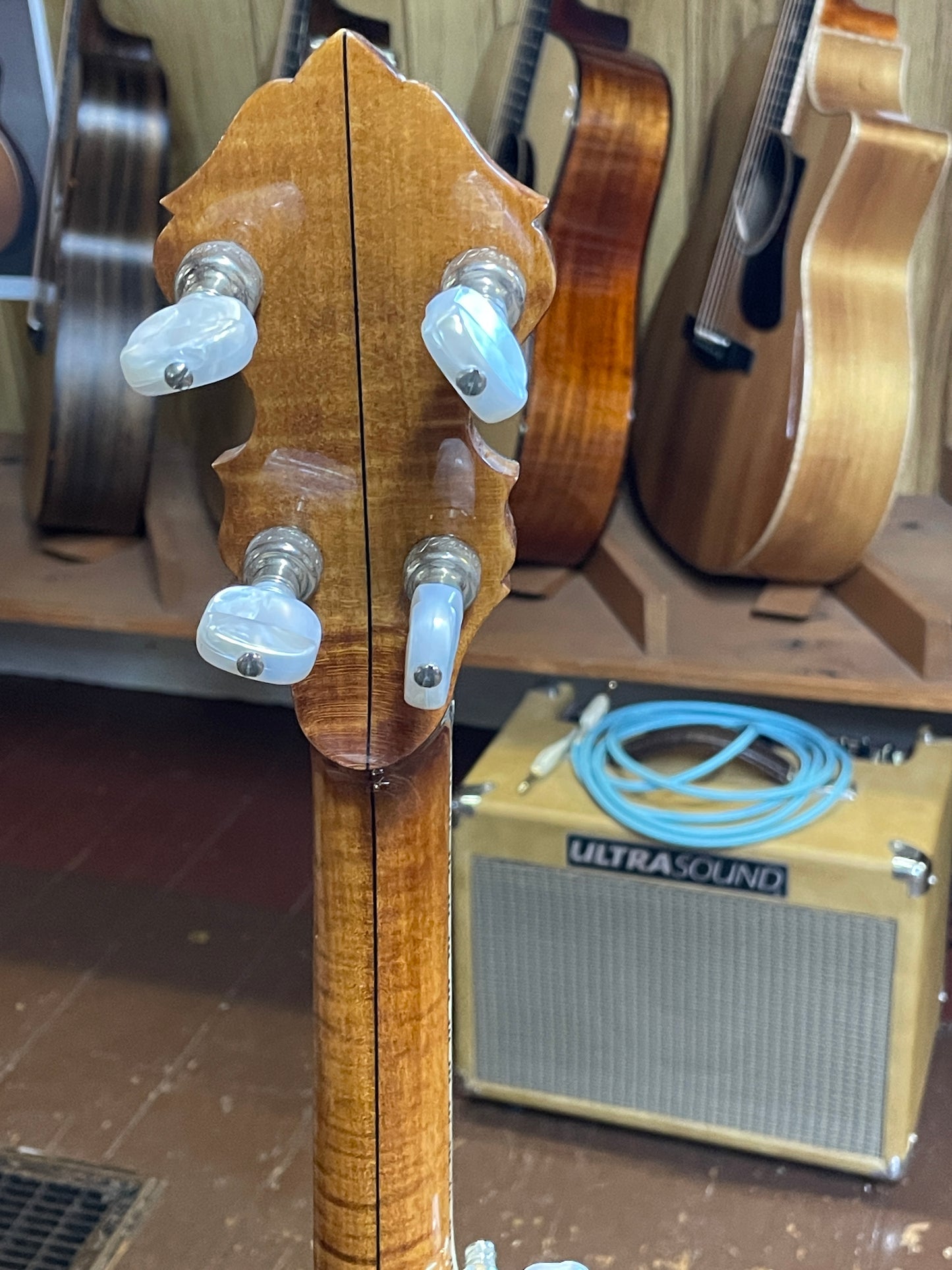 Wildwood Heirloom 5-String Resonator Banjo - USED