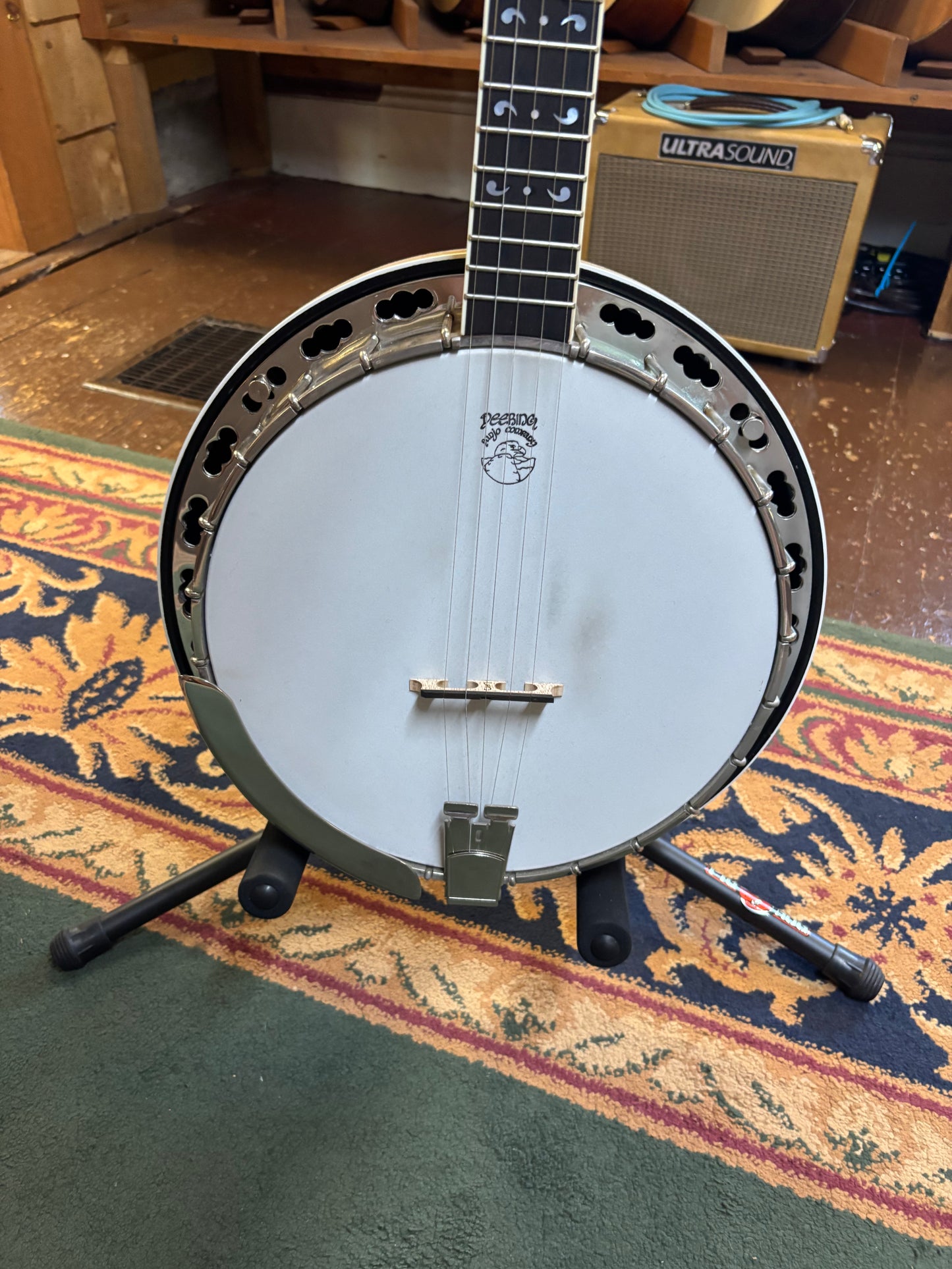 Deering Maple Blossom c. 1986 5-String Resonator Banjo with Hardshell Case - USED