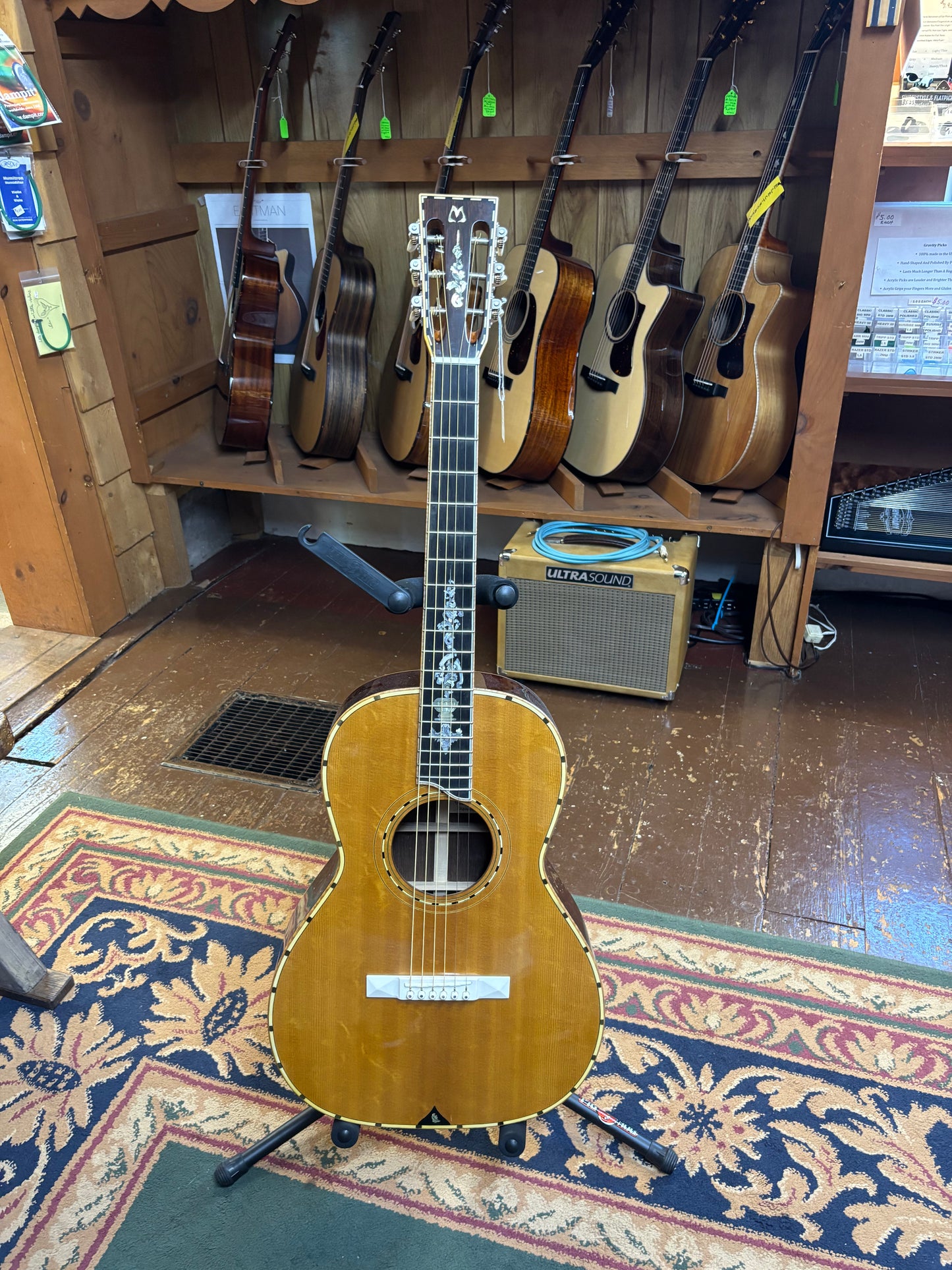 Bil Mitchell 00 Parlor DeLuxe Acoustic Guitar - USED