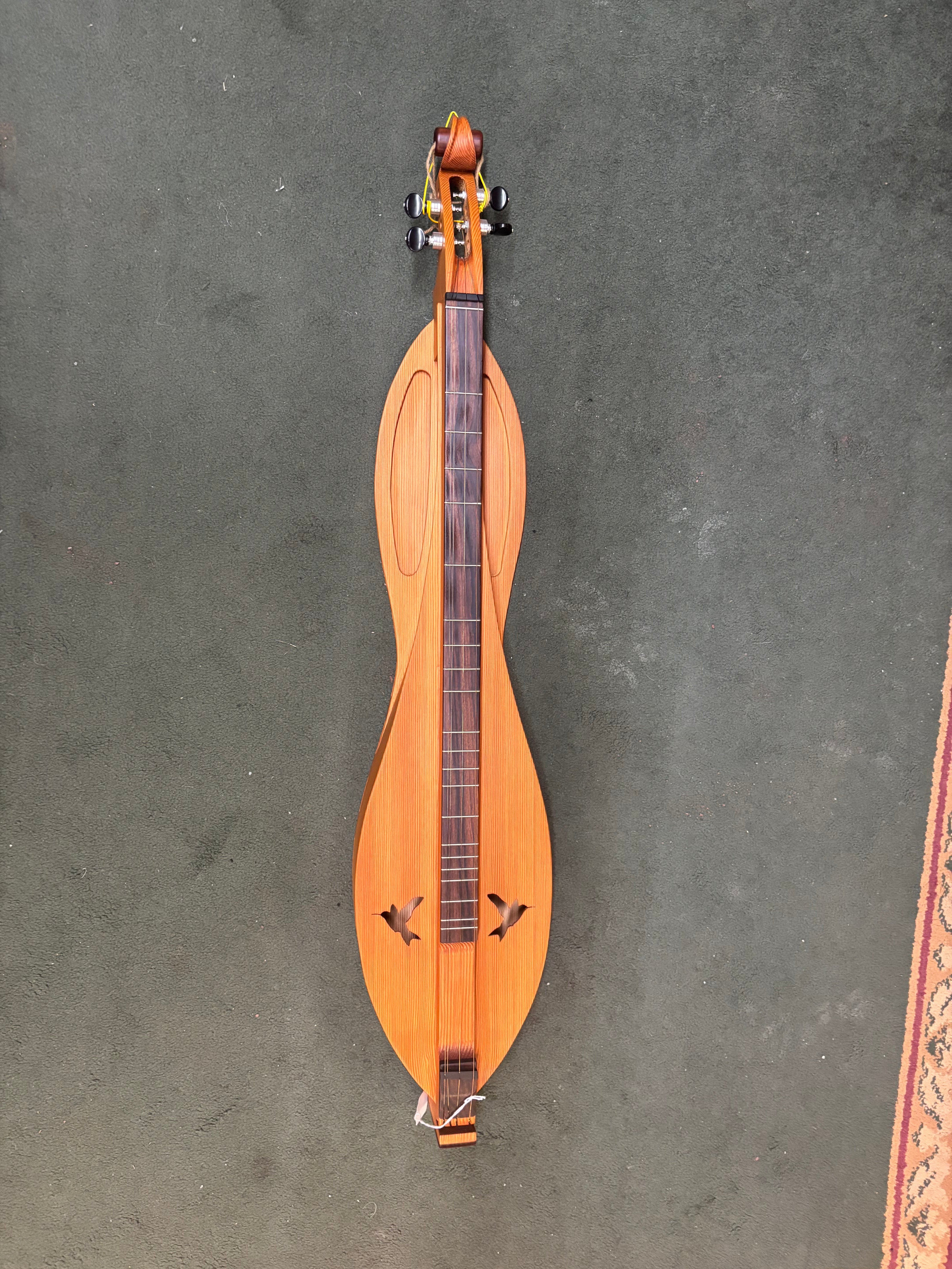 Gerry Heinrich 4-String Teardrop Mountain Dulcimer #022 – Bucks Gerry Heinrich 4-String Teardrop Mountain Dulcimer #022 – Bucks