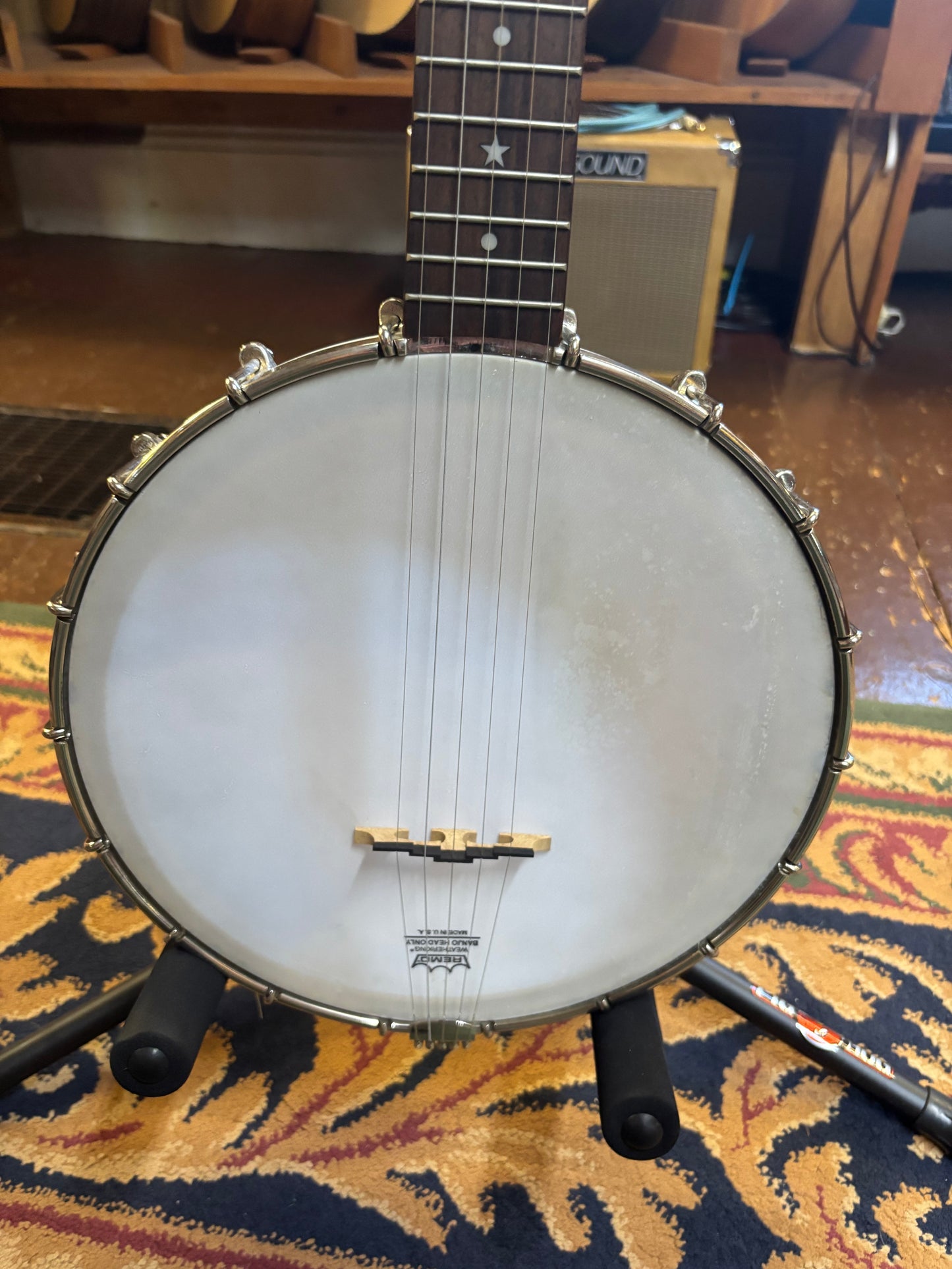 Saga SS-10 Traditional 5-String Open Back Banjo - USED