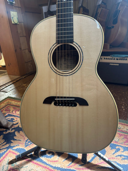 Alvarez Yairi PYM60HD14 "Yairi Honduran" Acoustic Guitar - USED