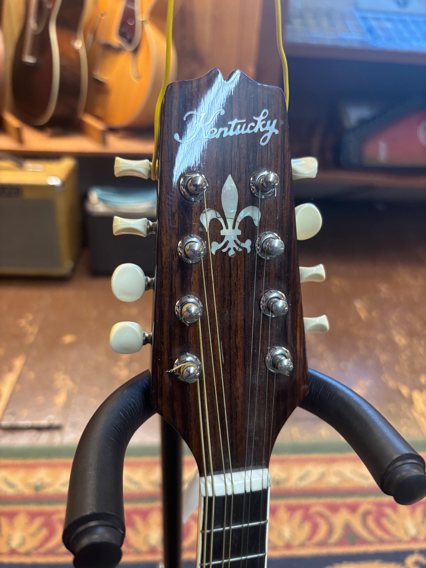 Kentucky KM-180B A-Style Mandolin - USED