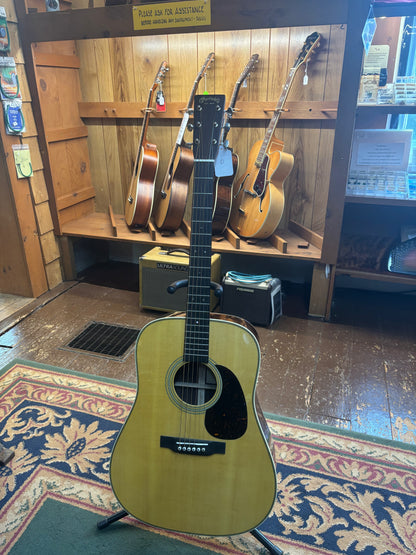 Martin c. 2025 Billy Strings Signature Edition D-28 Acoustic Guitar - USED